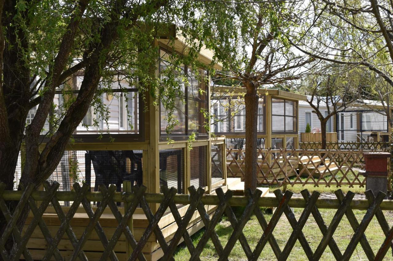 Camping Paradis Le Moulin Des Oies Belz Екстериор снимка