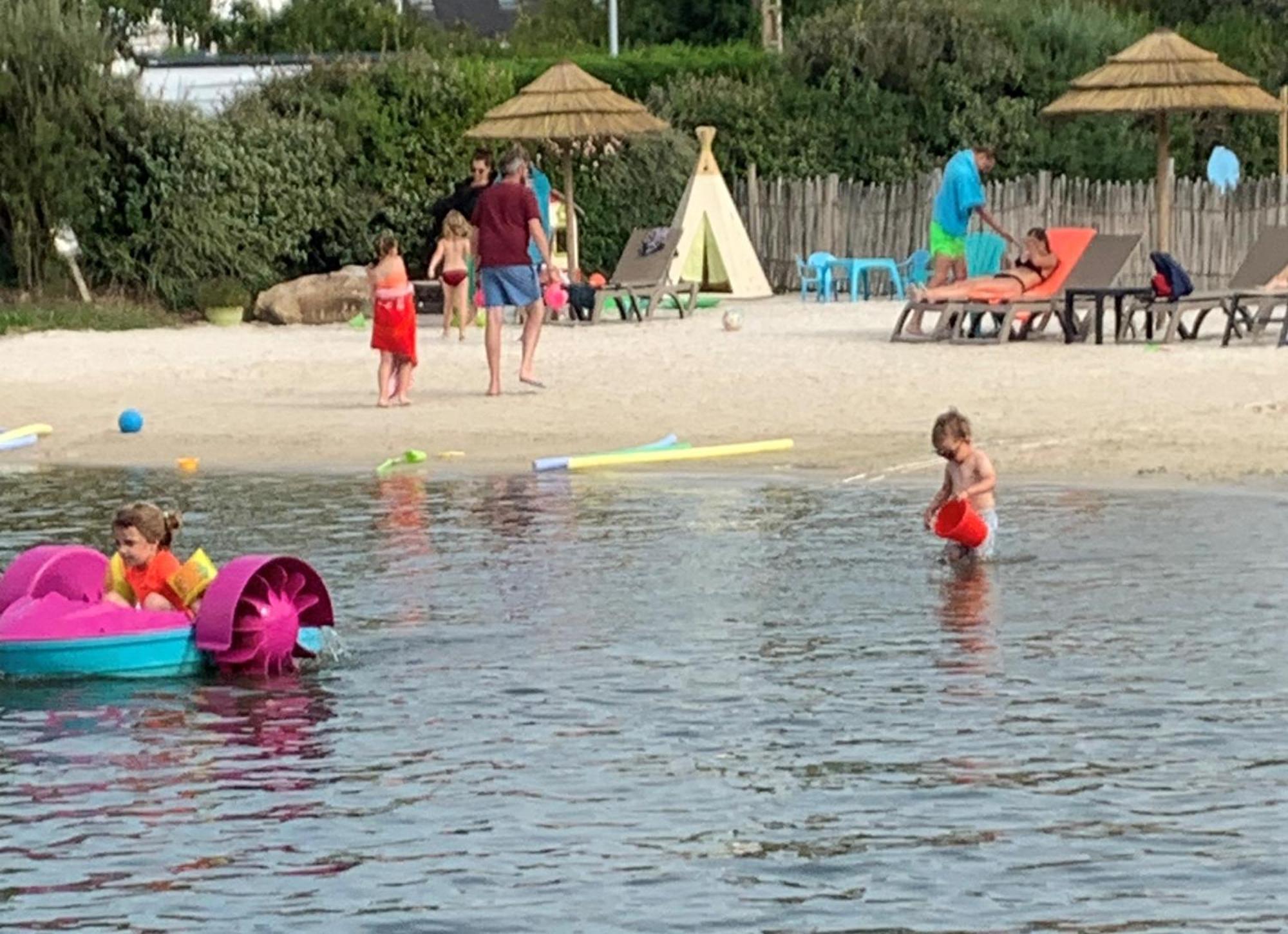 Camping Paradis Le Moulin Des Oies Belz Екстериор снимка